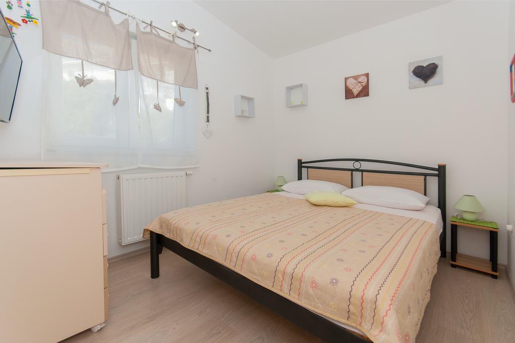 Apartment Lelas أوميس المظهر الخارجي الصورة