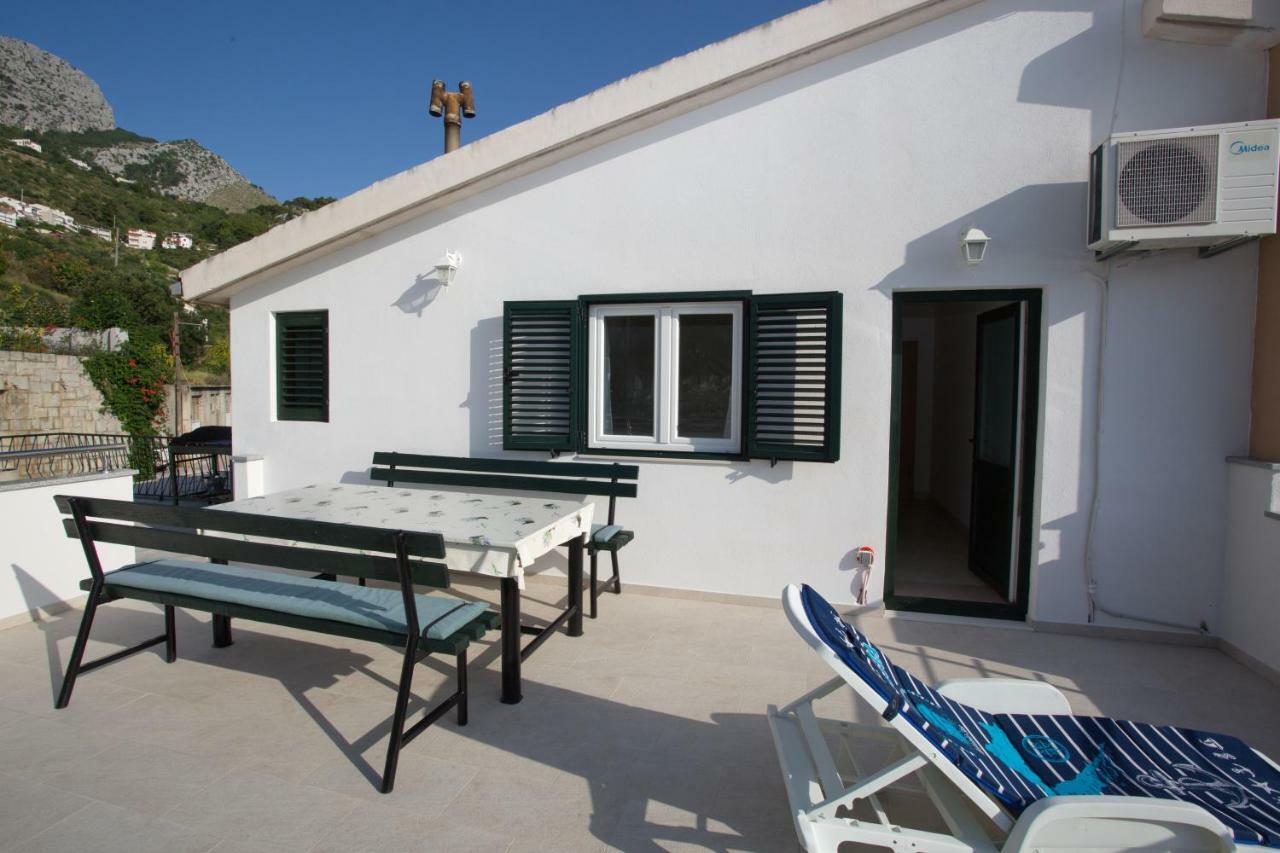 Apartment Lelas أوميس المظهر الخارجي الصورة